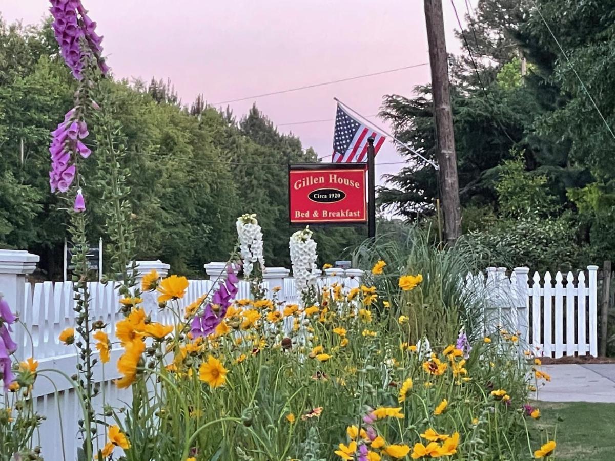 Gillen House Bed And Breakfast Maxeys Bagian luar foto