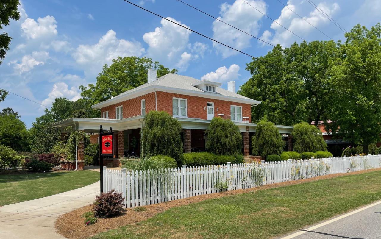 Gillen House Bed And Breakfast Maxeys Bagian luar foto